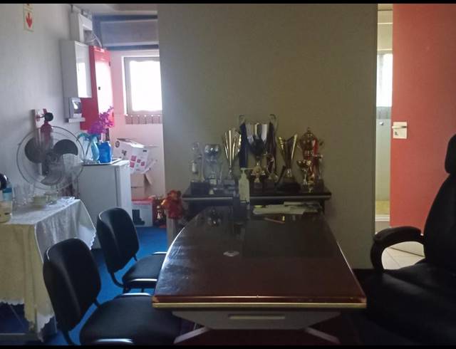 BUSINESS PROPERTY TO RENT IN LYNNWOOD